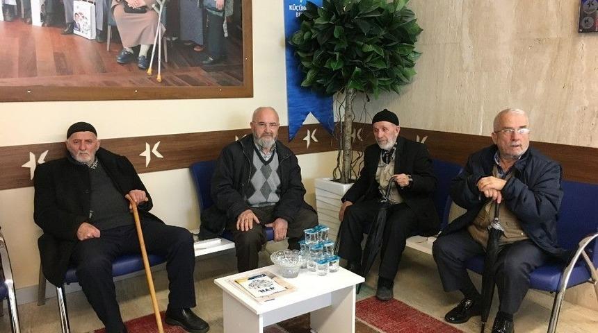 K&uuml;&ccedil;&uuml;k&ccedil;ekmece Belediyesi&rsquo;nde Yaşlılara &Ouml;zel İlgi