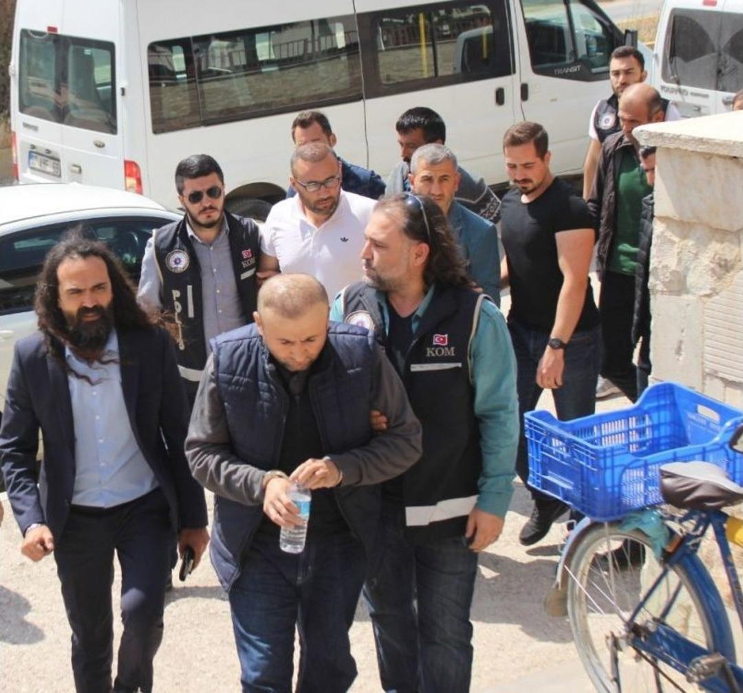 Organize Su&ccedil; &Ouml;rg&uuml;t&uuml; &Uuml;yeleri Adliyeye Sevk Edildi