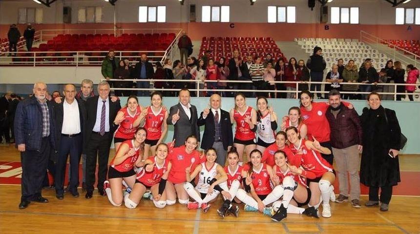 B&uuml;y&uuml;k&ccedil;ekmece&rsquo;nin Sultanları 1. Lig&rsquo;de