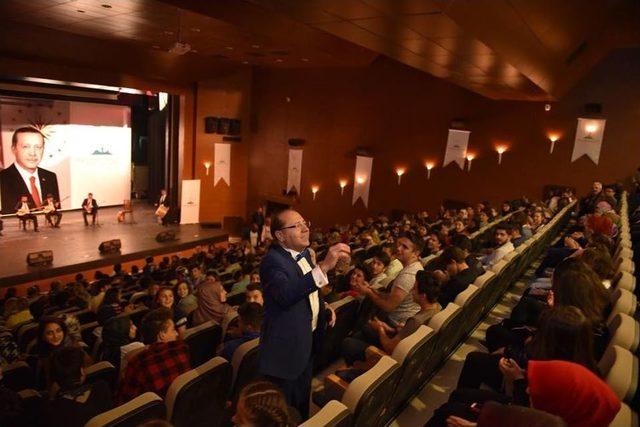 Taşköprü’de Halk Müziği Konserine Yoğun İlgi