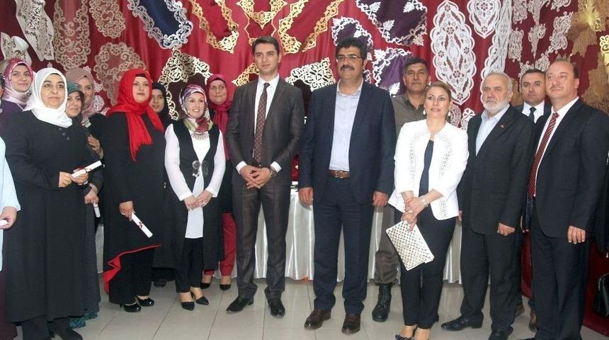 Bozkurt’ta Halk Eğitim Merkezi Sergi Açtı