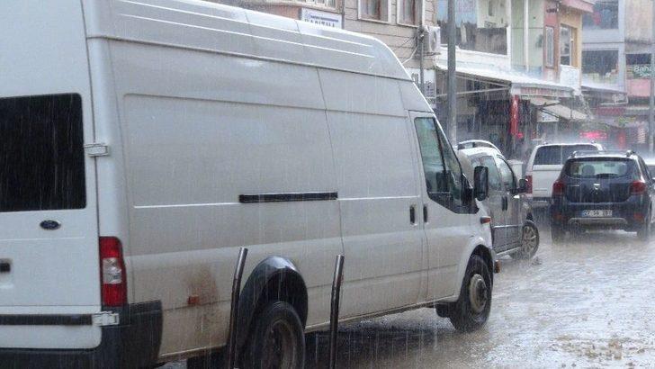 Şiddetli Yağış Etkili Oldu G2