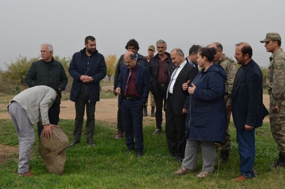 Hatay&rsquo;da Kayı Boyu Damgalı Mezarlar Bulundu