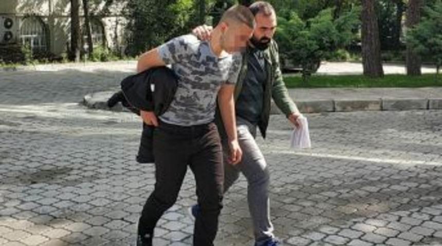 T&uuml;fekle Tehdit İddiasına G&ouml;zaltı