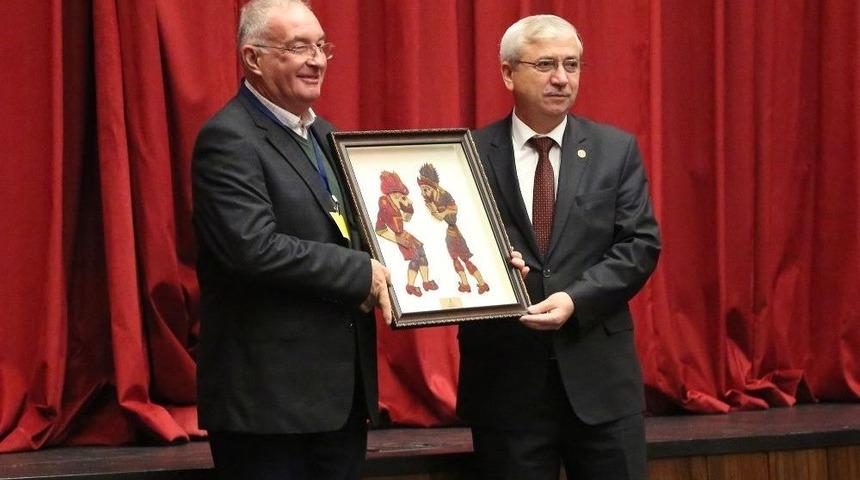 Bursa&rsquo;da G&ouml;lge Oyunu Coşkusu