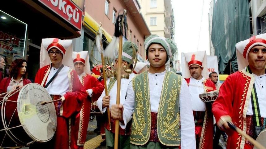Engellilerin Oluşturduğu Mehteran Takımı Giresun Sokaklarını İnletti