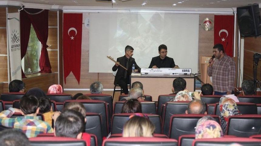 Toplum Ruh Sağlığı Merkezi Anneler G&uuml;n&uuml;n&uuml; Kutladı