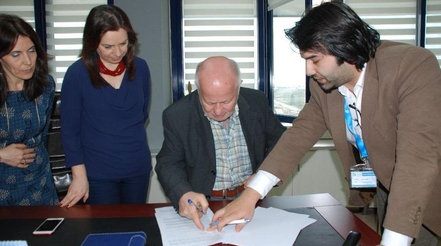 Cedit&rsquo;te İlk İmzalar Atıldı