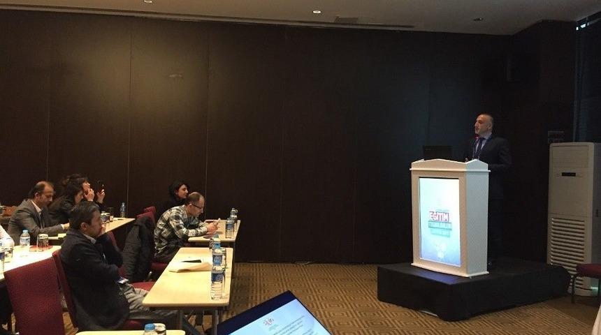 Bilim Merkezi, Eğitim Zirvesinde