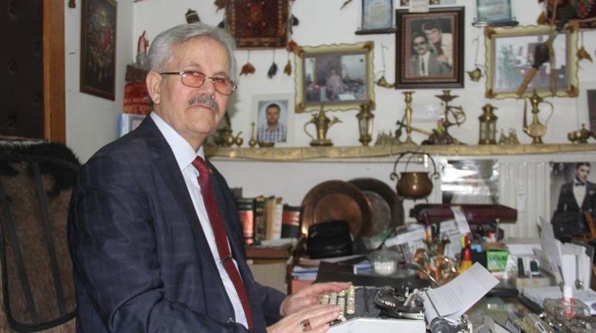 Sivas’lı Arzuhalci Teknolojiye Direniyor