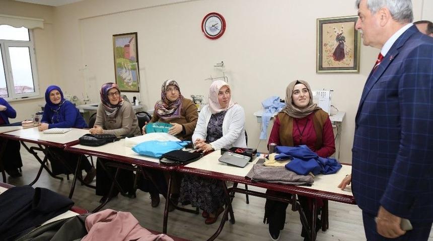 Başkan Karaosmanoğlu&rsquo;ndan Ko-mek&rsquo;e Davet