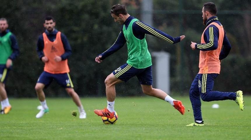 Fenerbah&ccedil;e Ara Vermedi