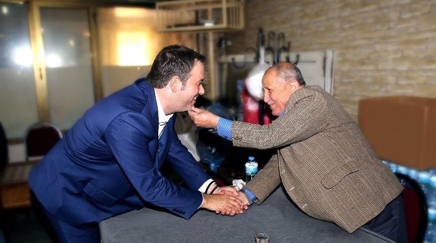 Buca’nın Dev Çınarlarına Sıcak Dokunuş