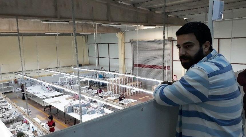 Avrupa’yı Giydiriyor, Çalıştıracak İşçi Bulamıyor