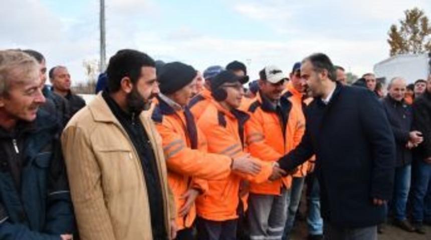 Aktaş, İneg&ouml;l Belediyesi Personeliyle Vedalaştı