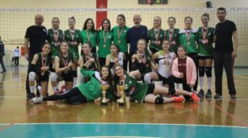 Salihli&rsquo;nin Yıldız Kızları Manisa Şampiyonu