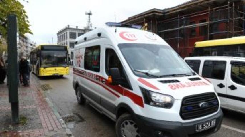 Evine Gitmek İ&ccedil;in Bindiği Otob&uuml;ste Kalp Krizi Ge&ccedil;irdi