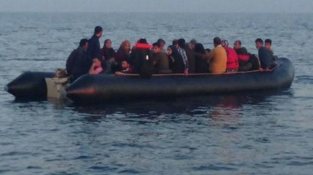 Kuşadası Körfezi Ve Didim’de Yakalanan Göçmenlerin 51’i Çocuk Çıktı