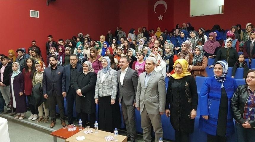 Eski Bakan Ramazanoğlu, Kyk &Ouml;ğrencileri İle Bir Araya Geldi