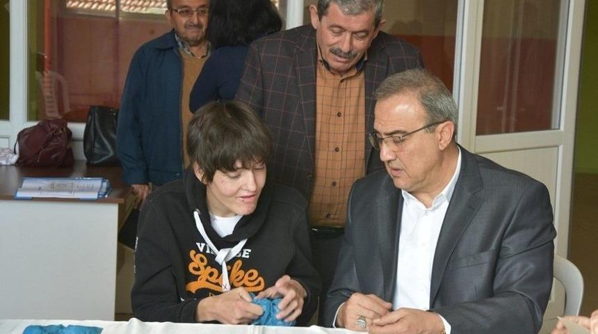 Alaşehir Belediyesinden Zihinsel Engelli &Ccedil;ocuklar İ&ccedil;in Sosyal Proje