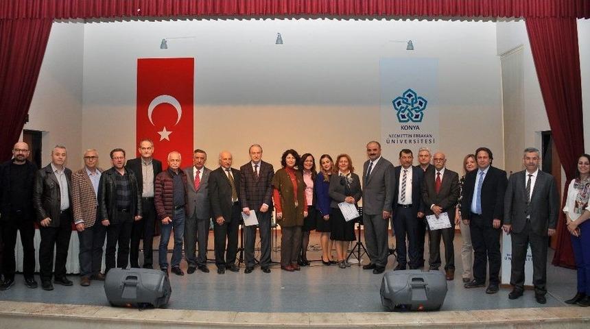 Ne&uuml;&rsquo;de &rsquo;g&uuml;n&uuml;m&uuml;zde &Ouml;ğretmenlik Mesleği&rsquo; Paneli