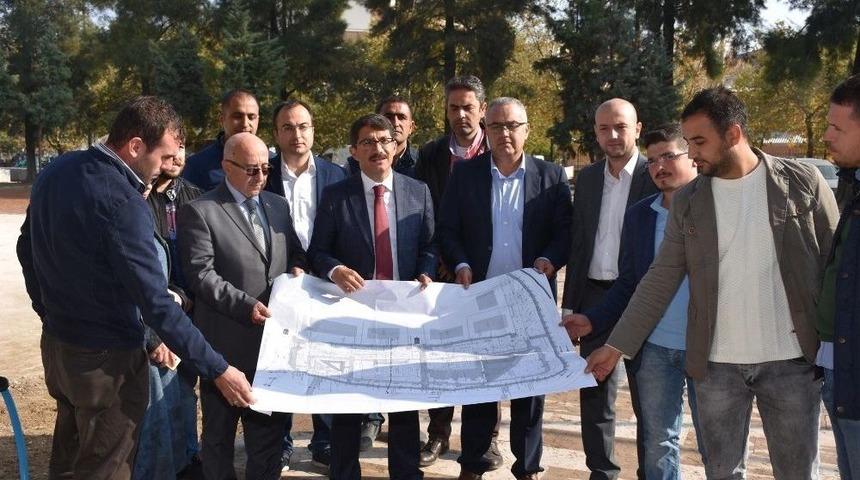 Gen&ccedil;lik Parkı&rsquo;nda Yenileme &Ccedil;alışmaları S&uuml;r&uuml;yor