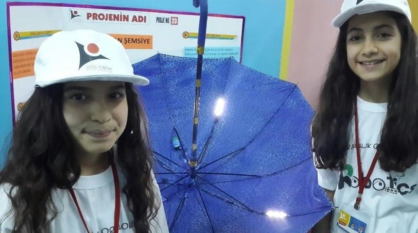 Biraralık Ortaokulunda T&uuml;bitak Bilim Fuarı D&uuml;zenlendi