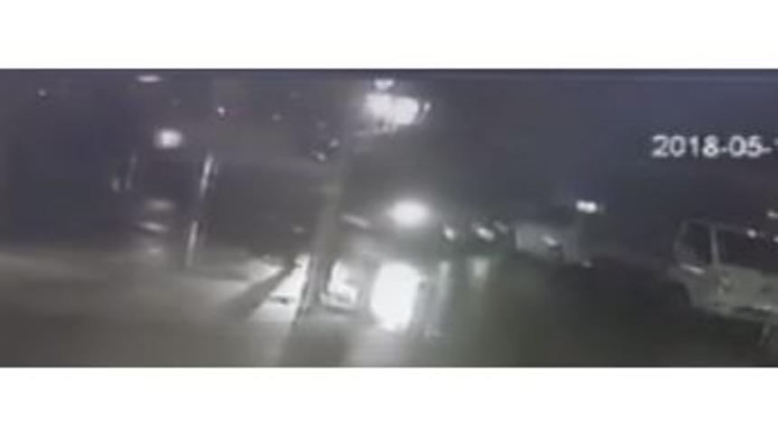 (&ouml;zel) &Ouml;ğrenci Servisinin Devrildiği Ve Faciadan D&ouml;n&uuml;len Anlar Kamerada