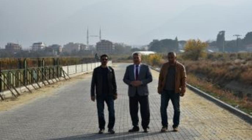 Horozk&ouml;y Dere Boyunda Kilit Parke &Ccedil;alışması