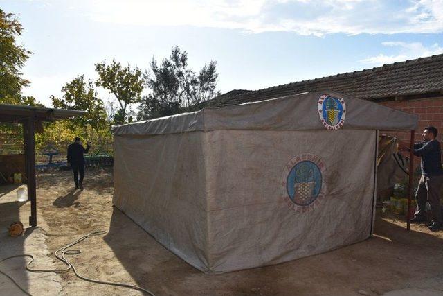 Alaşehir Belediyesi Vatandaşın Zor G&uuml;n&uuml;nde Yanında 1