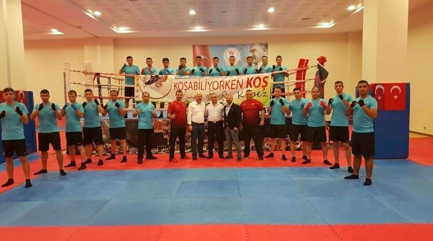 Jandarma Komutanlığı Personeline Sertifikaları Verildi