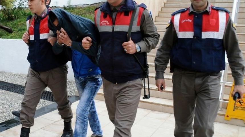 Taksit Taksit 4 Milyon Dolandırdılar