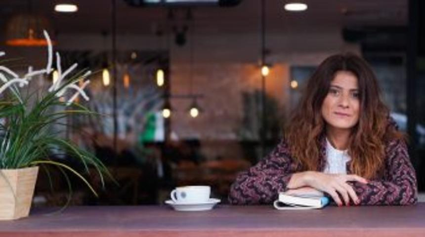 Yazar Ay&ccedil;a G&uuml;&ccedil;l&uuml;ten Balat&rsquo;ta Okurlarıyla Buluşacak