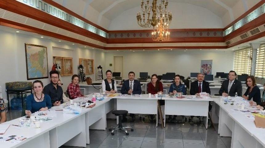 Tasarımlarını Defile İle Sergileyecekler