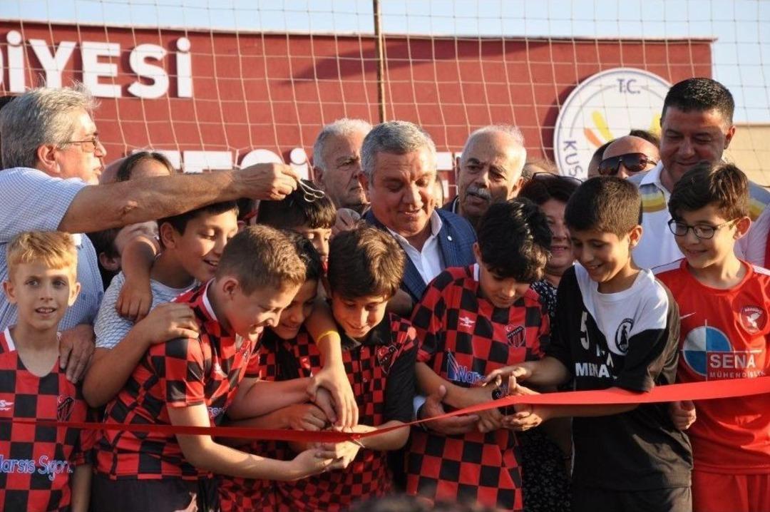 Kuşadası Belediyesi Y&uuml;ksel Alkışlı Spor Tesisleri A&ccedil;ıldı