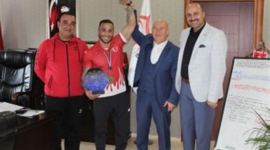 Ağrılı Milli Sporcu Avrupa Şampiyonu Oldu