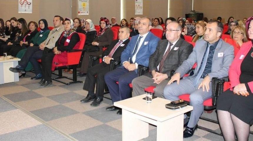 2017&rsquo;de 481 Kadın Ve &Ccedil;ocuk Kadın Konukevine Yerleştirildi