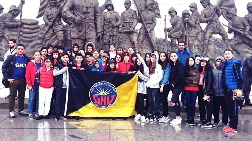 Gkv&rsquo;li &Ouml;ğrenciler &Ccedil;anakkale&rsquo;de