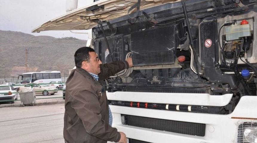 İş Makinesi Ara&ccedil; S&uuml;r&uuml;c&uuml;lerine Uygulamalı Seminer Verildi