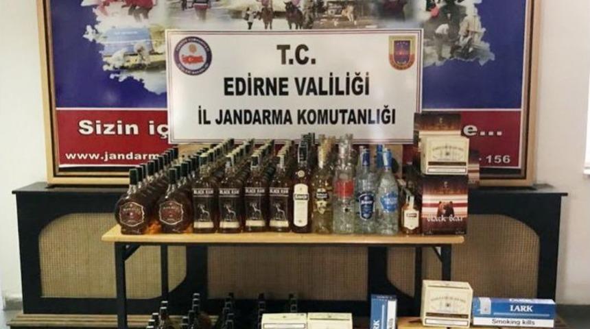 Jandarmadan 438 Bin Tl&rsquo;lik Ka&ccedil;ak Eşya Operasyonu