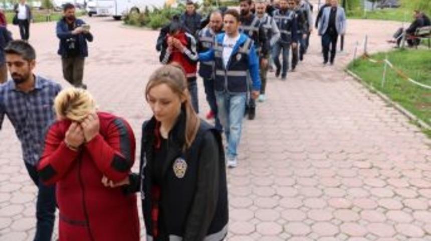 İnşaat Şirketi Gibi Fuhuş Şebekesi