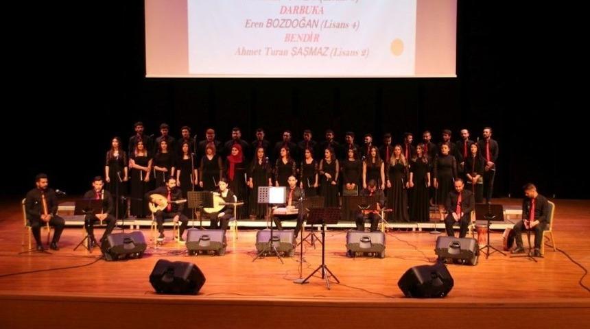 Nev&uuml;&rsquo;de Dildar T&uuml;rk Sanat M&uuml;ziği Konseri D&uuml;zenlendi