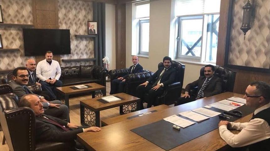 Karadağ Ve Akar&rsquo;dan Hasta Ziyareti