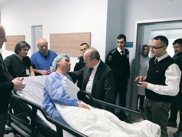 Karadağ Ve Akar&rsquo;dan Hasta Ziyareti 2