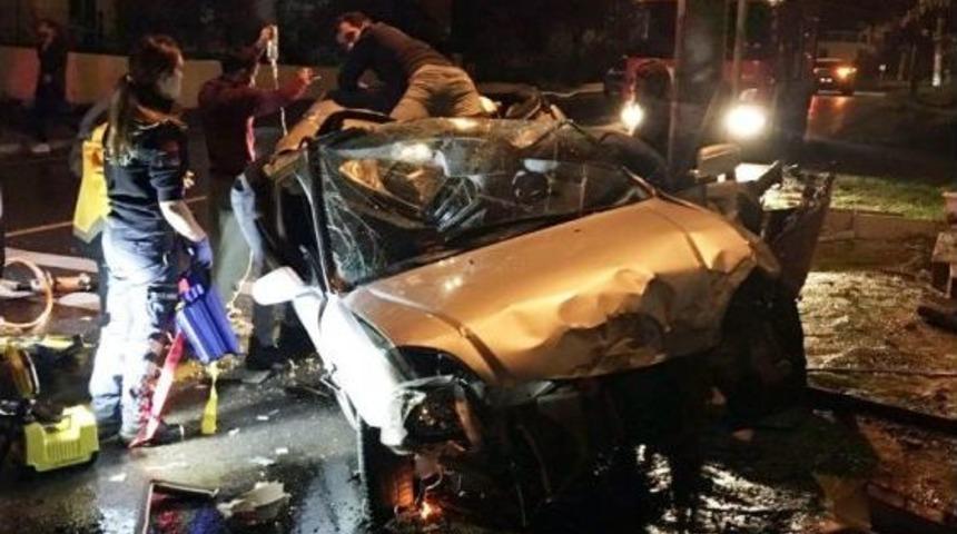 Bodrum&rsquo;da Trafik Kazası: 1 &Ouml;l&uuml;, 2 Yaralı