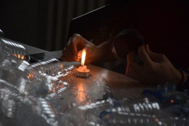 Atık Malzemelerden “ileri Dönüşüm Kütüphanesi” 1