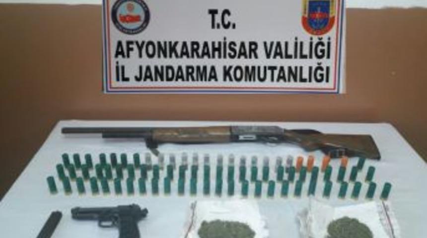 Sinanpaşa 50 Gram Esrar Ele Ge&ccedil;irildi