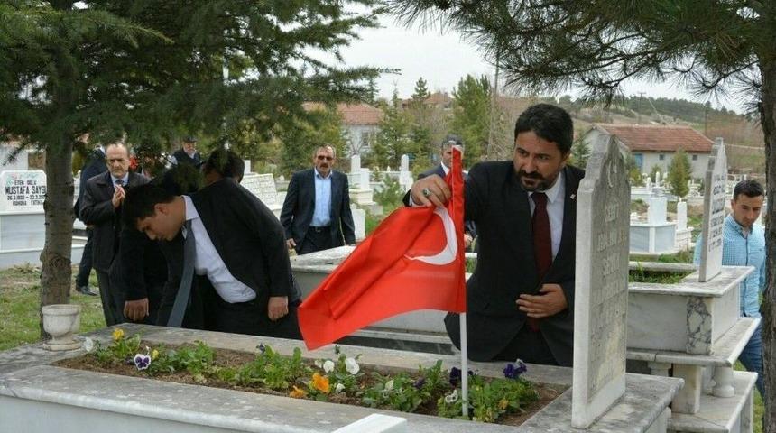 Seyitgazi&rsquo;de &Ccedil;anakkale Zaferinin 103&rsquo;&uuml;nc&uuml; Yıl D&ouml;n&uuml;m&uuml; Kutlandı