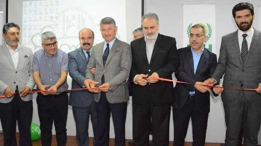 Adana İnsani Yardım Derneği A&ccedil;ıldı