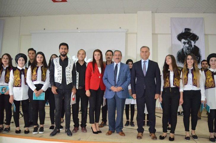 Adilcevaz Kyk’dan Türk Halk Müziği Konseri G3